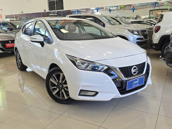 NISSAN VERSA 1.6 16V FLEX ADVANCE XTRONIC